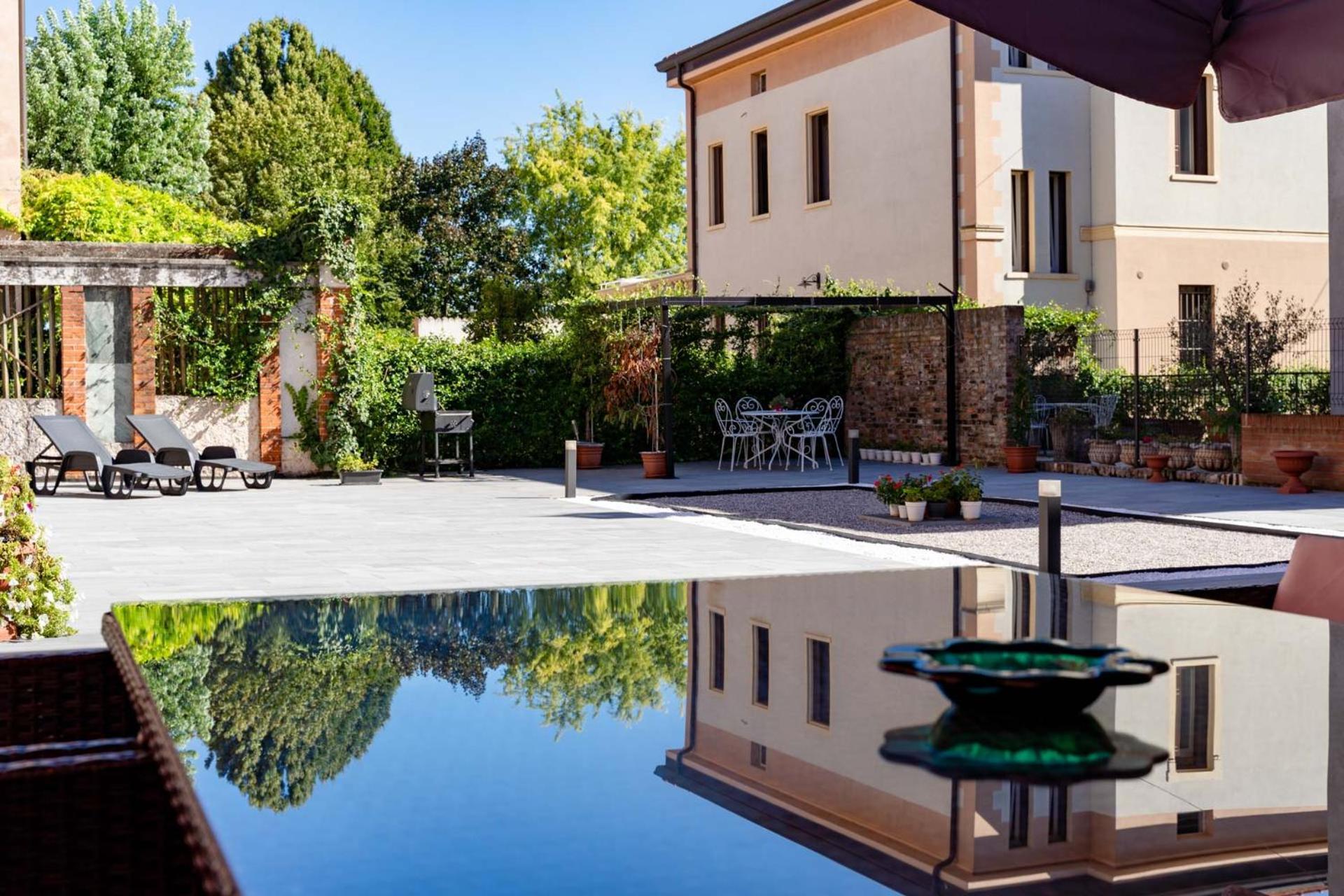 Отель Residenza Grazioli 2 Верона Экстерьер фото